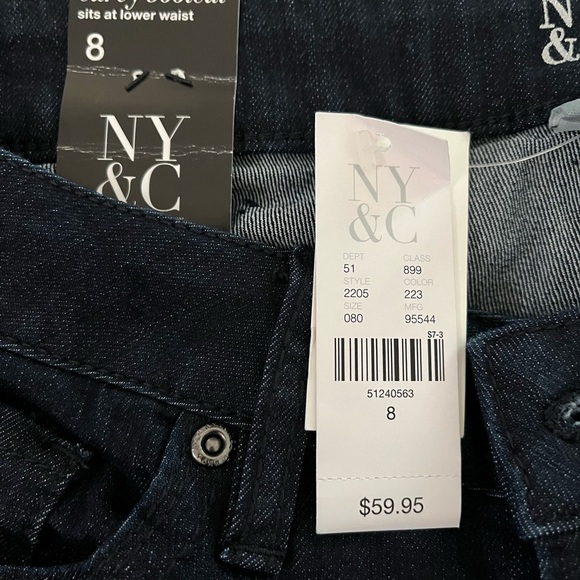 NY&CO Curvy Bootcut Jeans - Picture 5 of 5